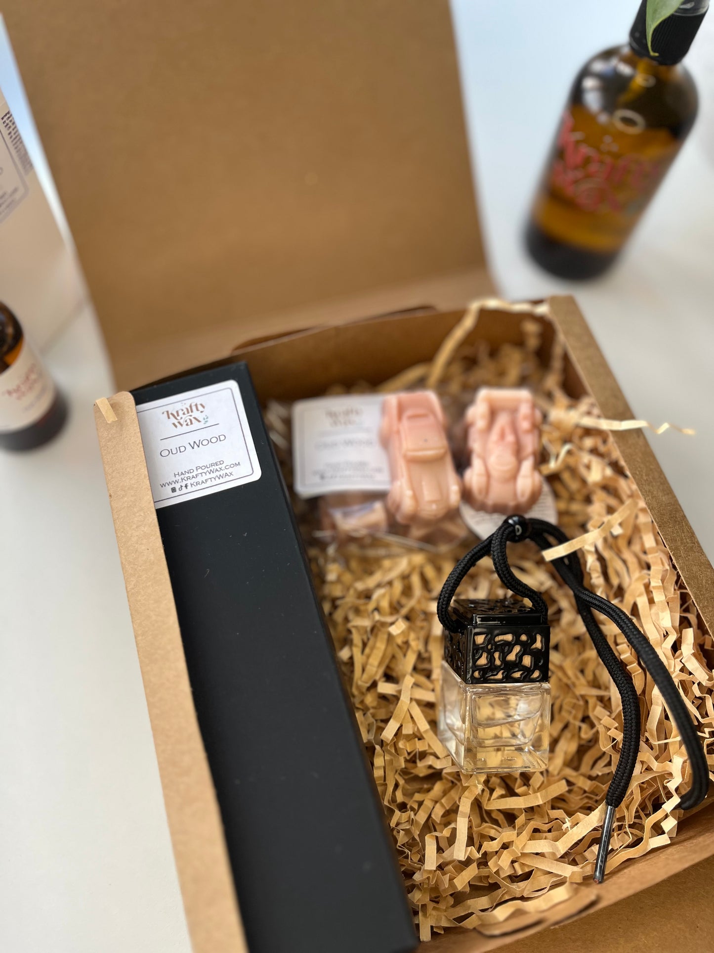 Kraftywax Oud Wood Gift Sets