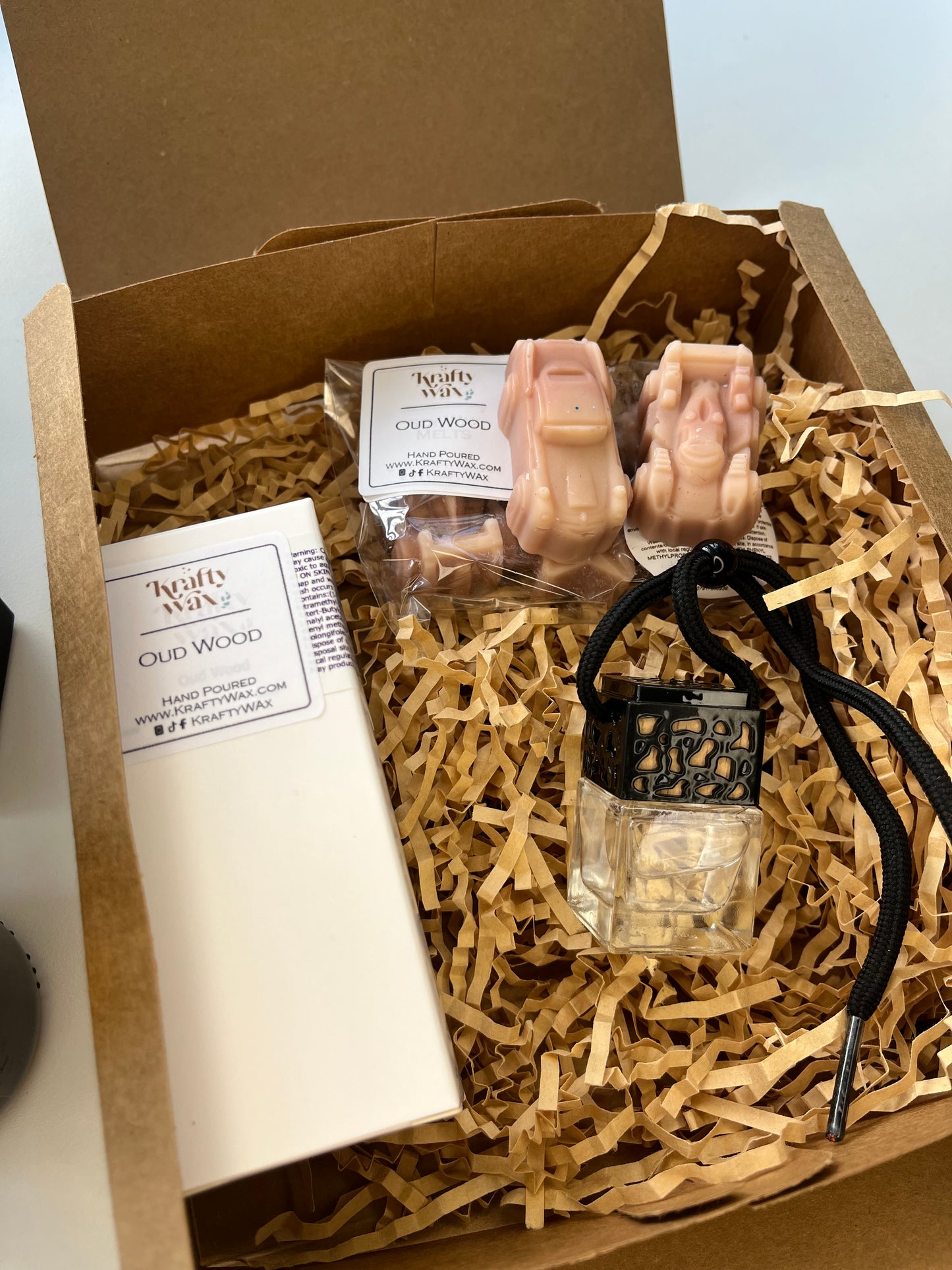Kraftywax Oud Wood Gift Sets