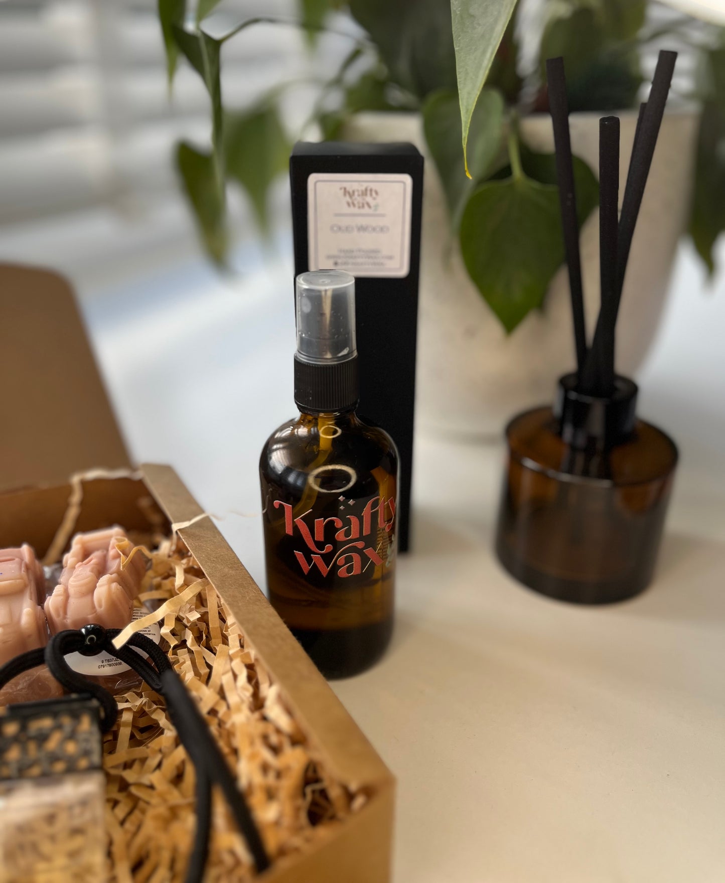 Kraftywax Oud Wood Gift Sets