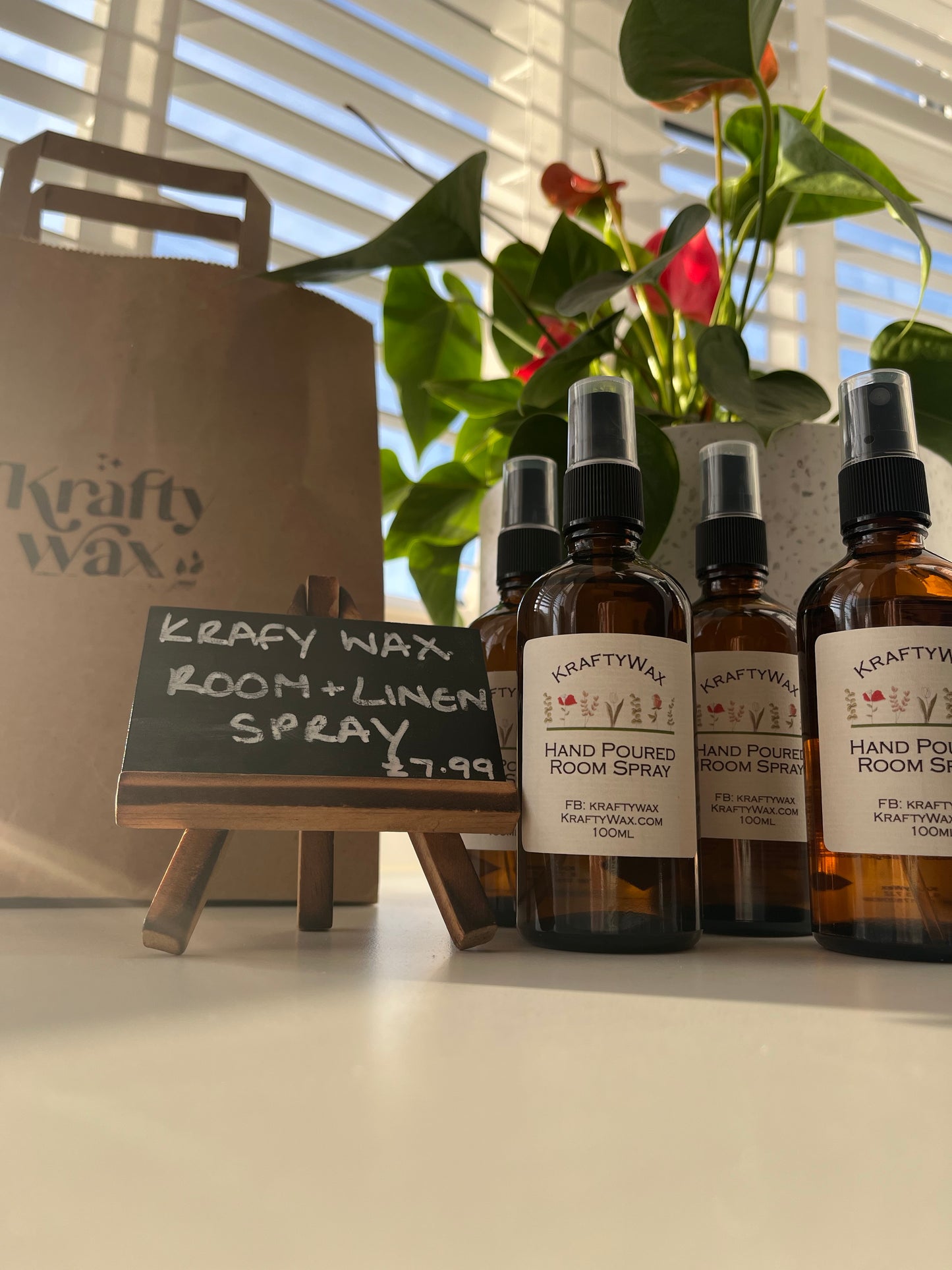 Kraftywax Sandalwood & Vanilla Scented products